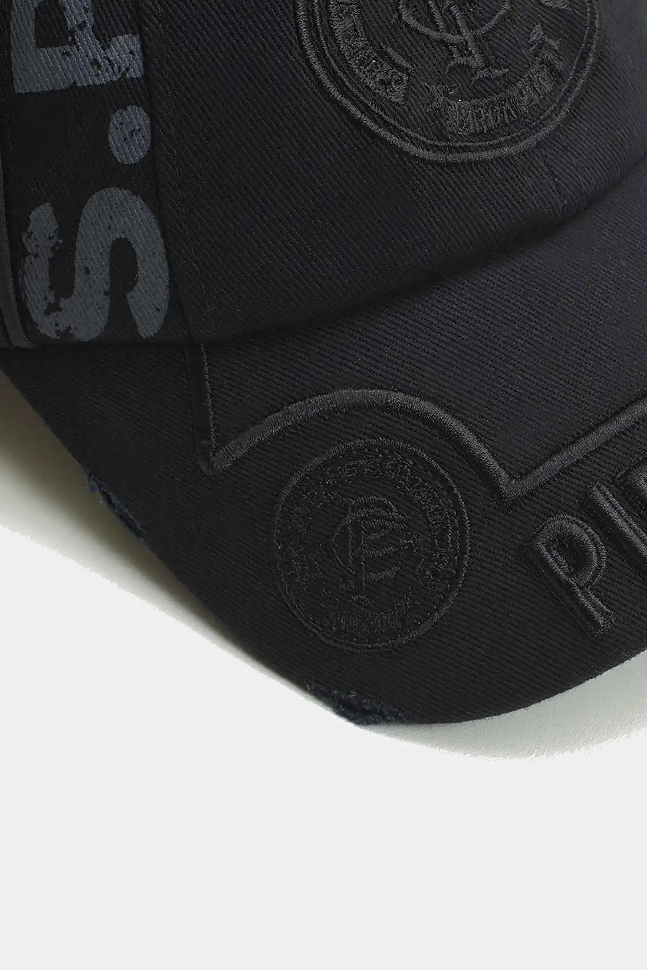 Boné PIET F.C. Emblem Cap Black – Design Monocromático e Vintage - imagem 4