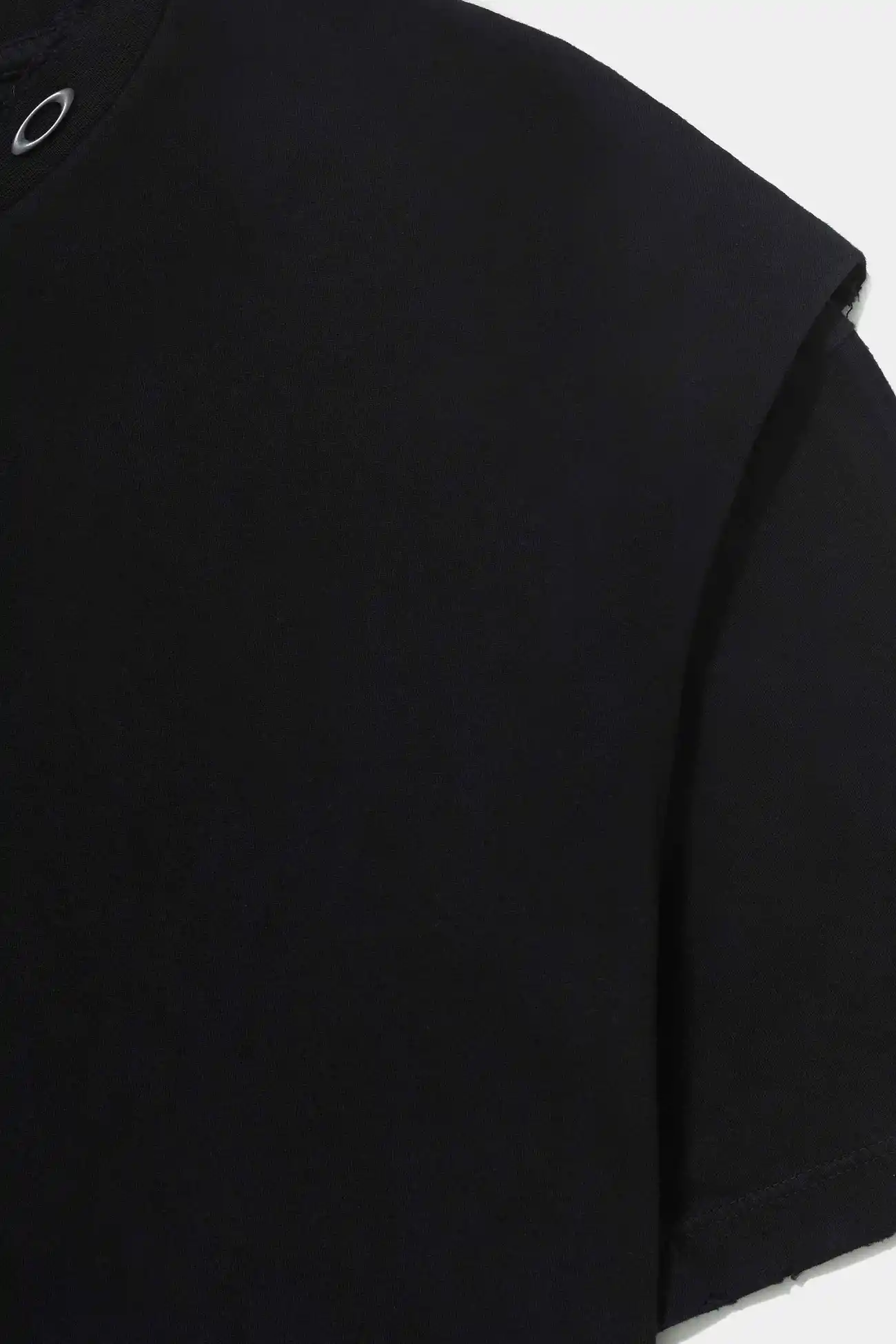 Camiseta PIET x Oakley Layered Vintage Black – Dupla Camada com Elipse Metal - imagem 5