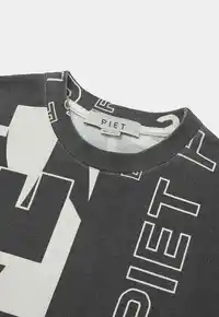 Regata PIET Scarves Raw Edge Oversized Black White – Farmers League - imagem 4