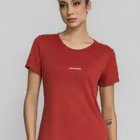 T-SHIRT CREPE ALONGADA - imagem 4