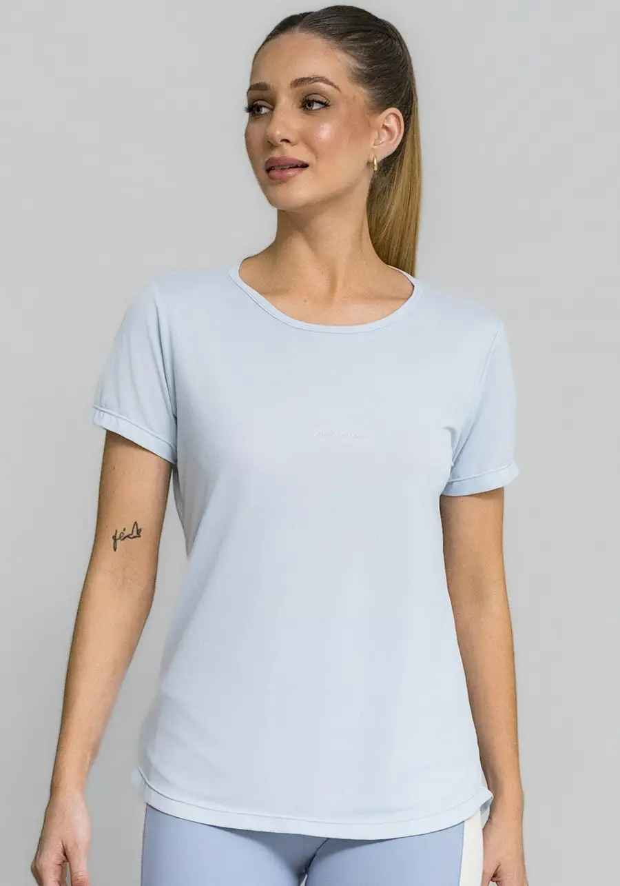 T-SHIRT CREPE ALONGADA