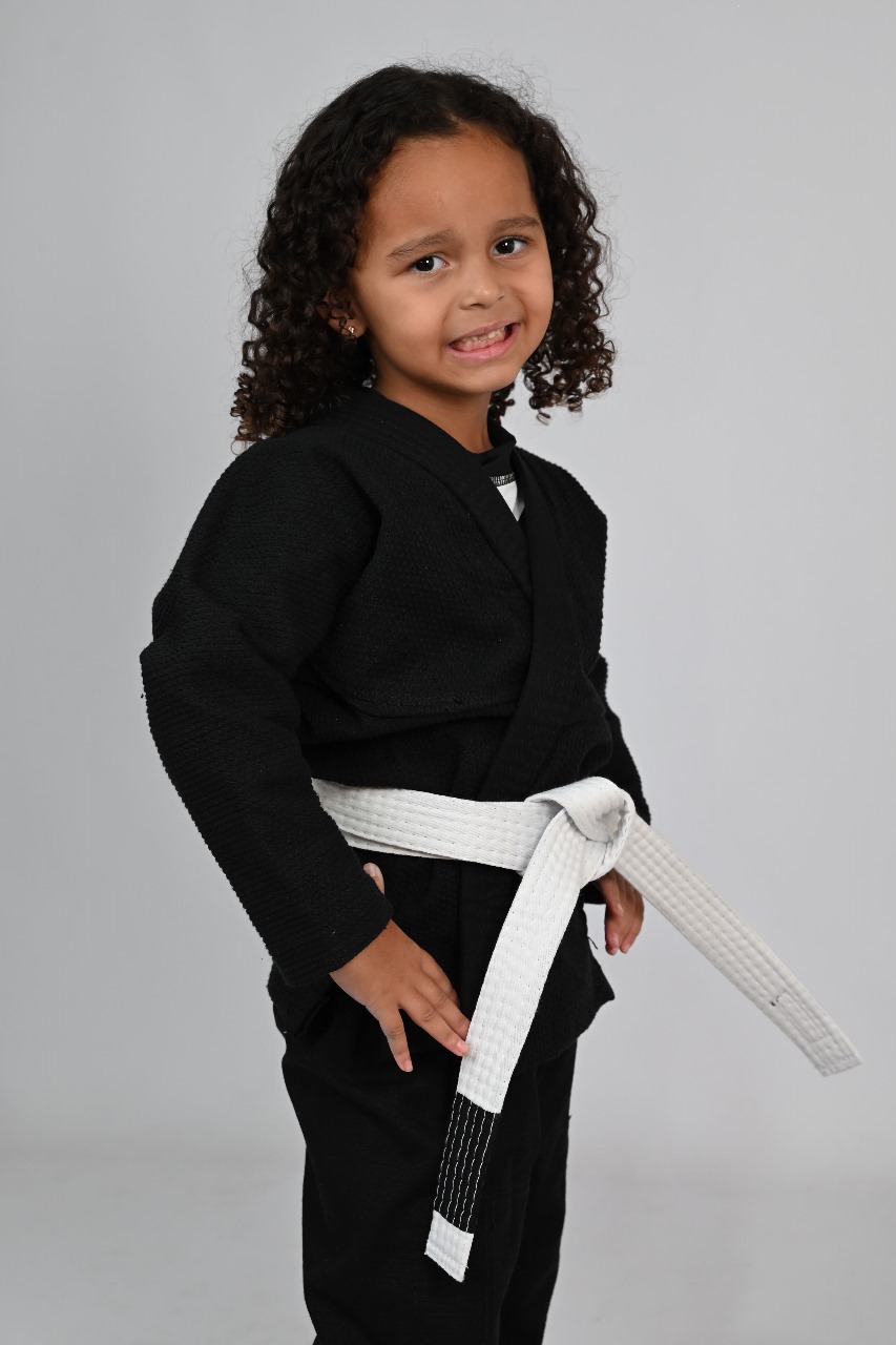 Kimono Feminino MIRIM, 4 e 5 anos. Preto