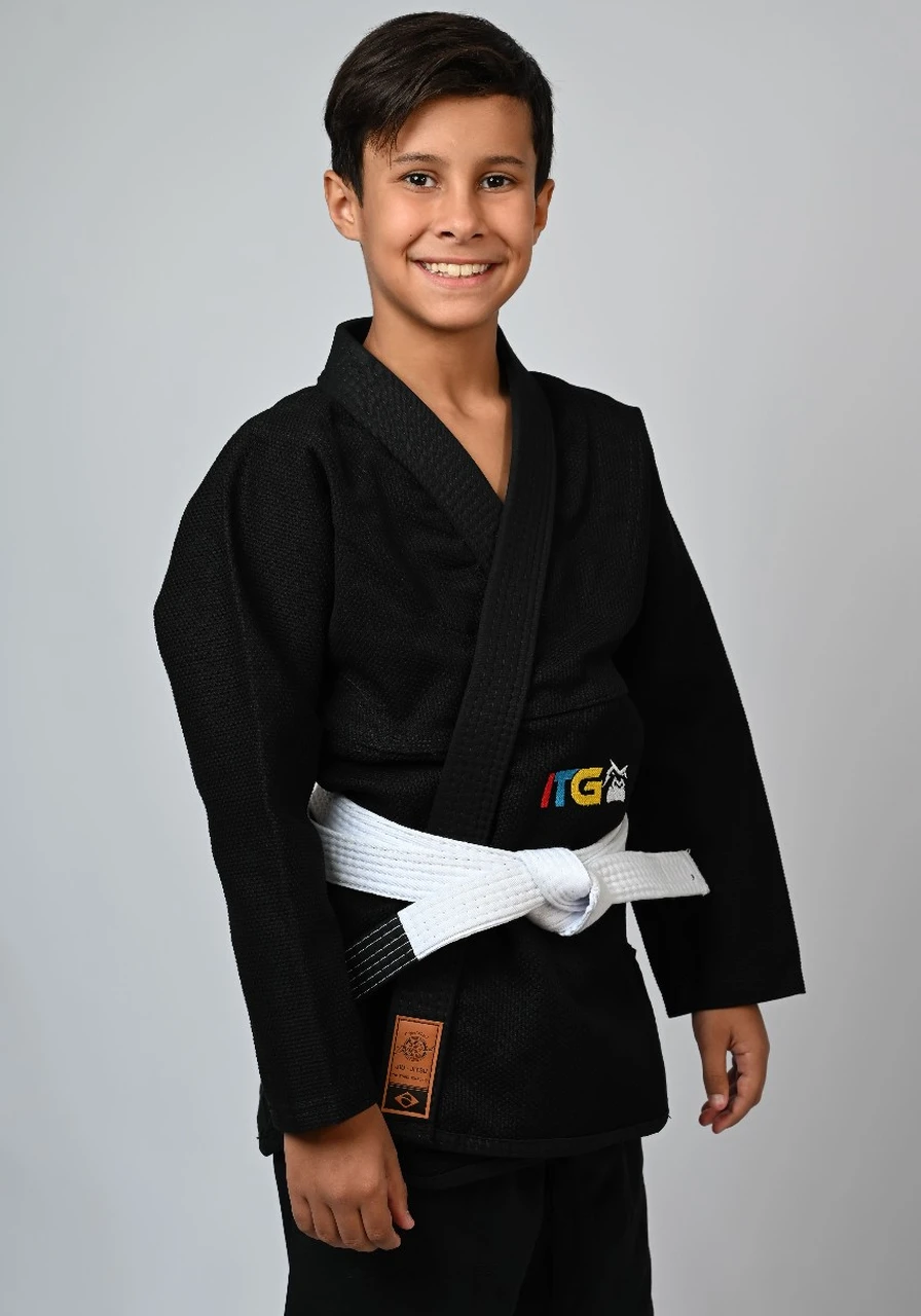 Kimono In The Guard Colors Preto