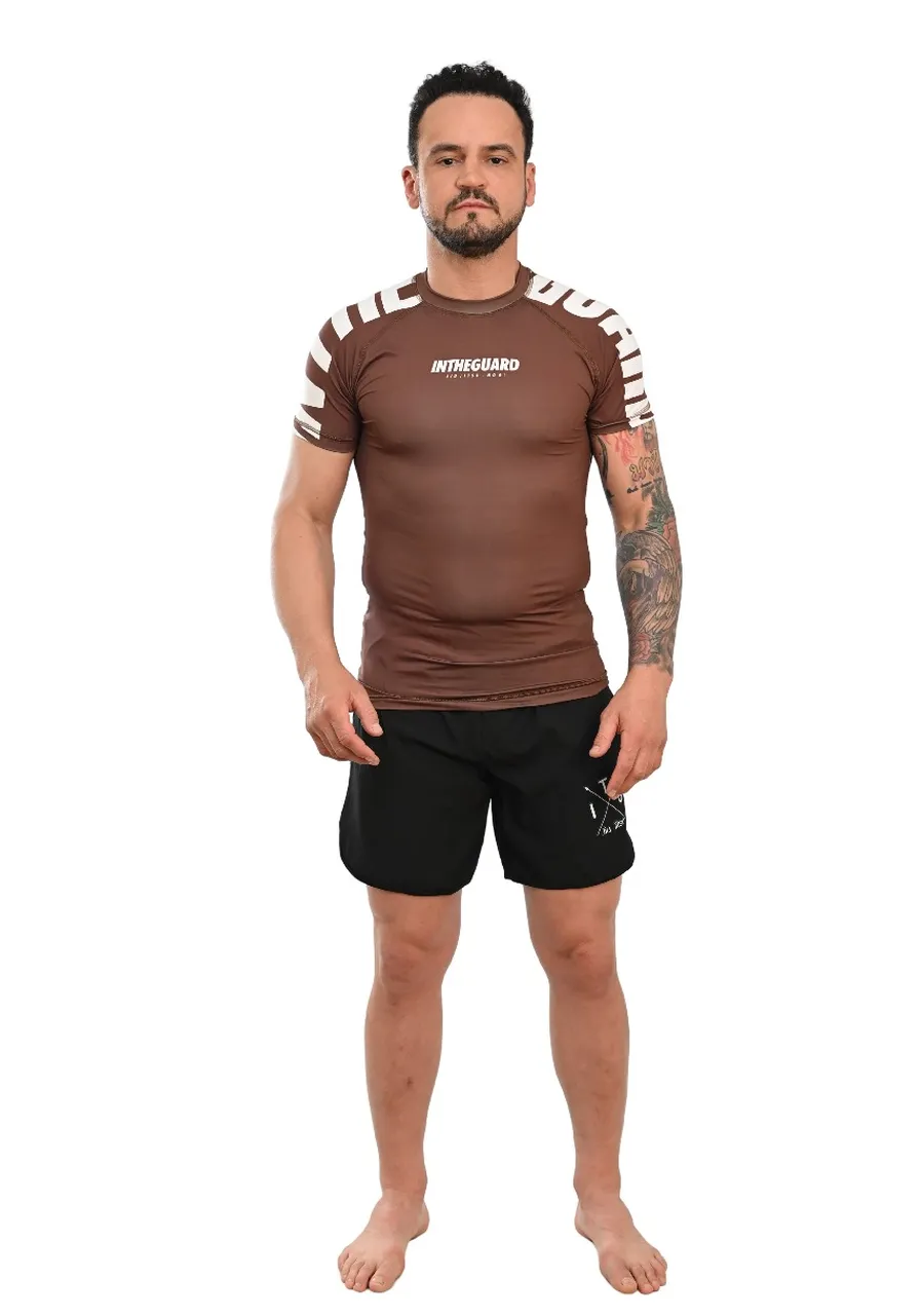 Rash Guard Masculina Cores Faixas Marrom