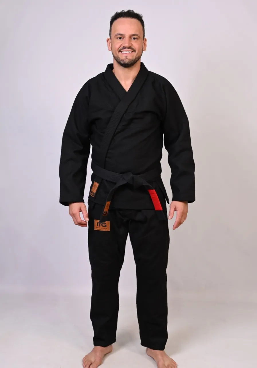 Kimono In The Guard Jiu-Jitsu Liso PRÓ PRETO