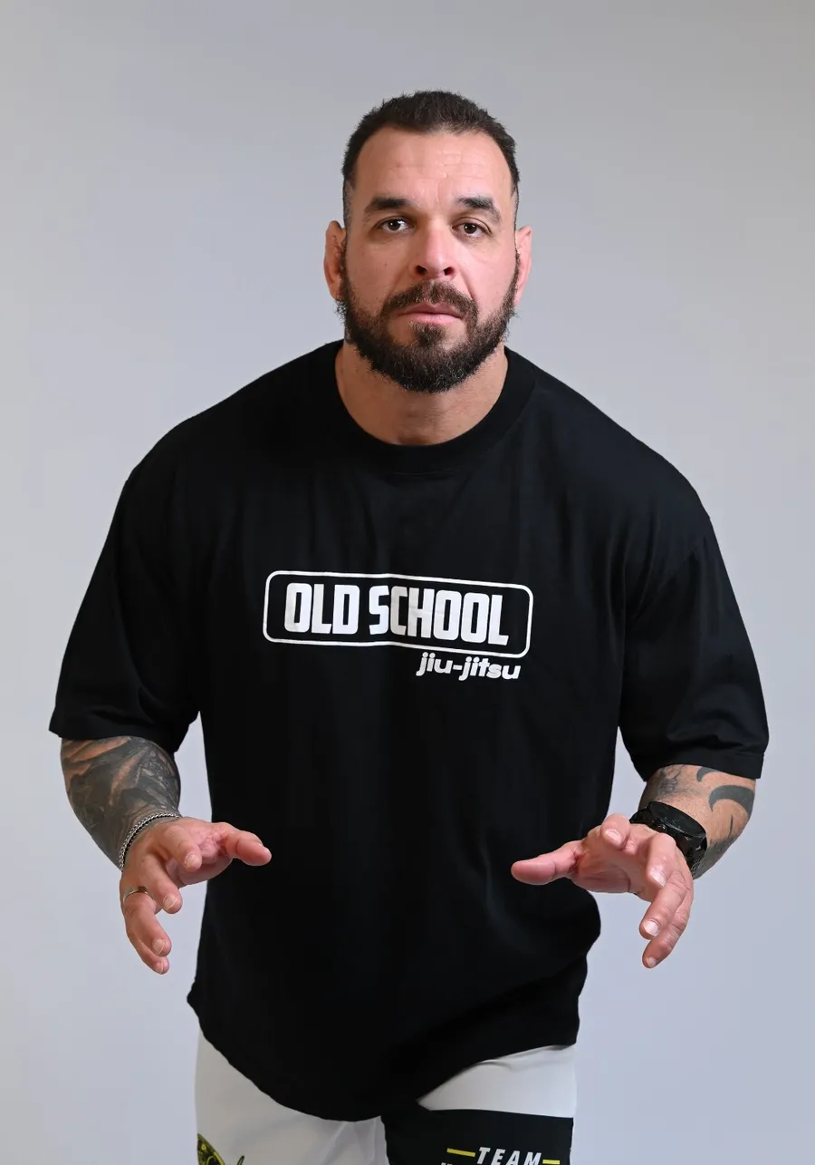 Camiseta Masculina Last Standing