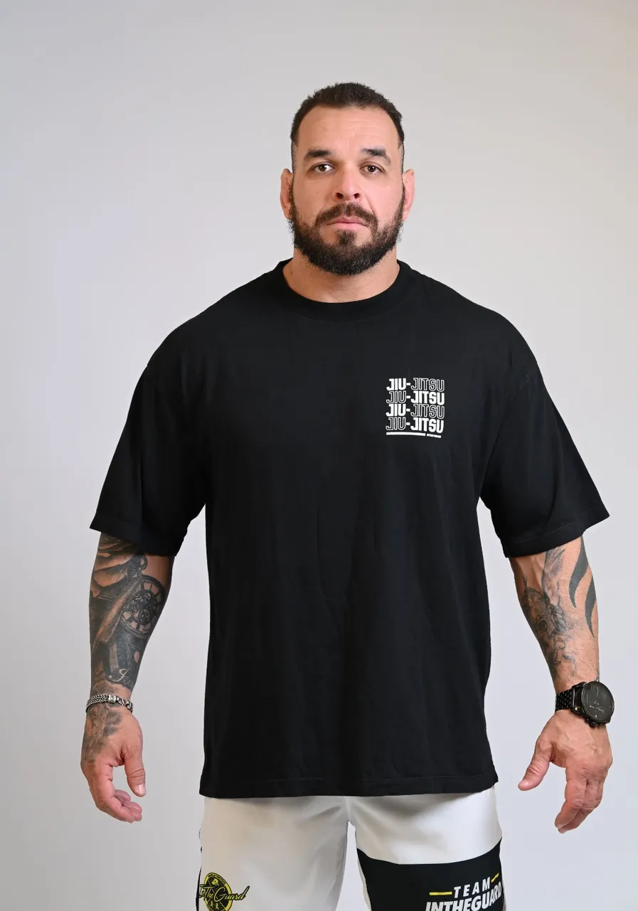 Camiseta Masculina No Retreat