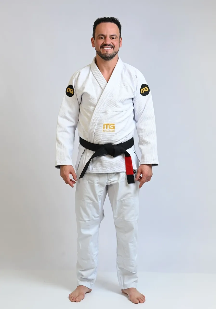 Kimono In The Guard BJJ Classic Branco