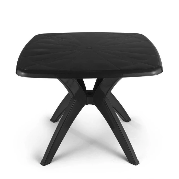 Mesa de Plástico Desmontável Lar Plásticos | Praticidade e Design