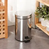 Lixeira Inox Redonda com Pedal Lar Plásticos: Higiene e Design | Lar Plásticos - imagem 6