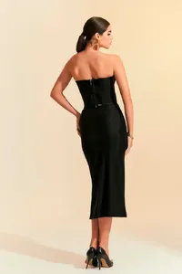 Saia Midi em Tule com Fenda e Renda - imagem 2
