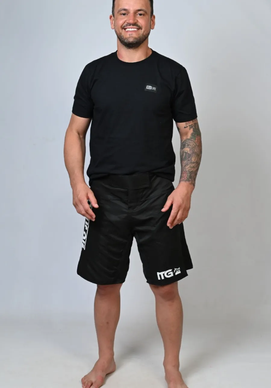 Bermuda Masculina IRON GRIP