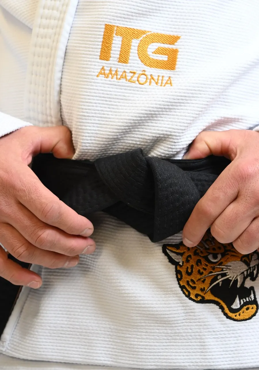 	 Kimono In The Guard Amazonia Jaguar Branco