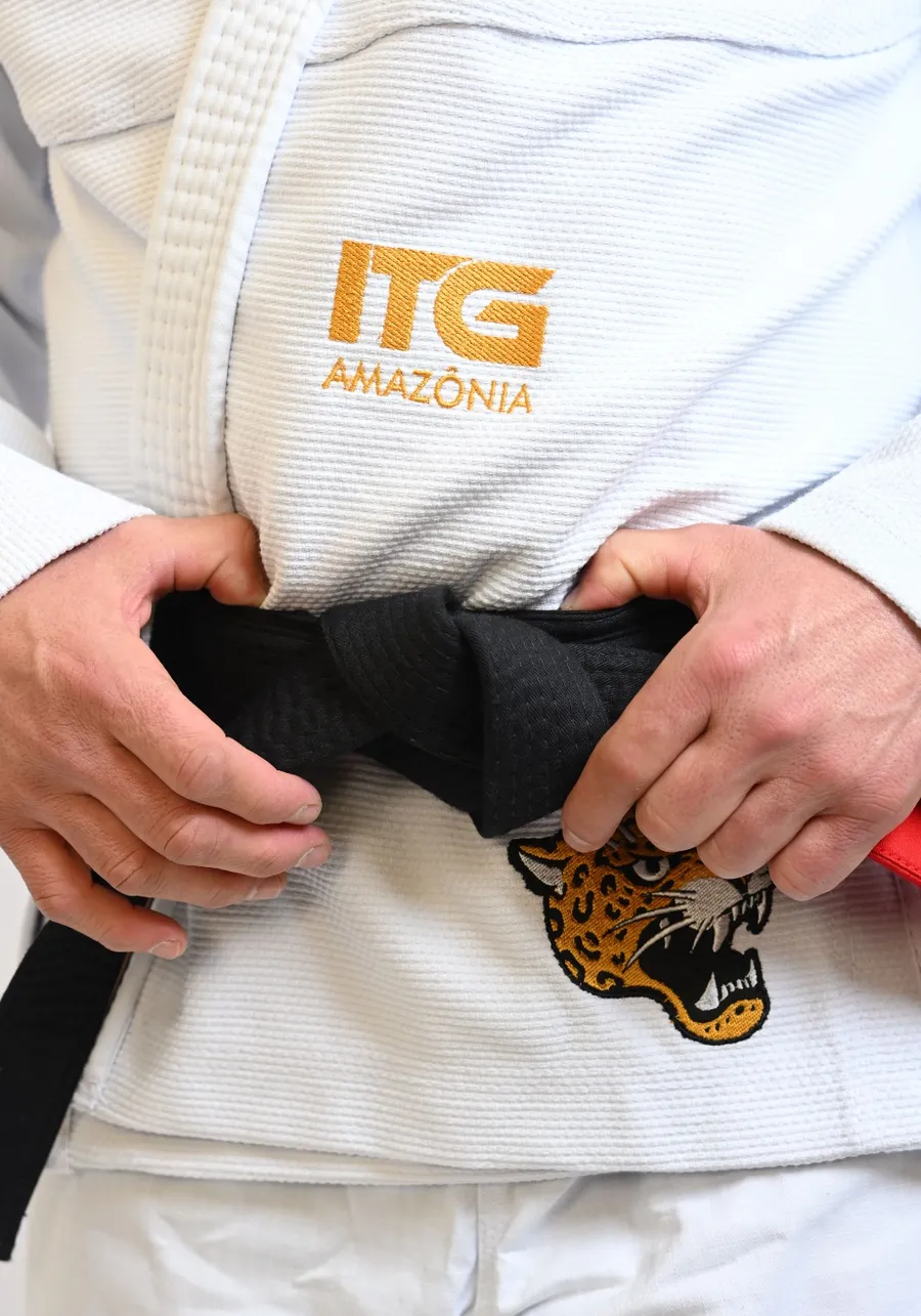 	 Kimono In The Guard Amazonia Jaguar Branco