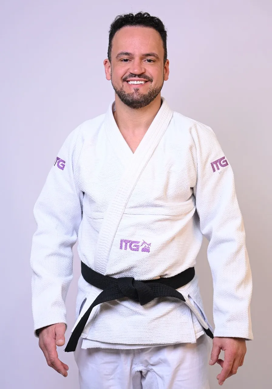 Kimono In The Guard Classic Purple 2025 BRANCO