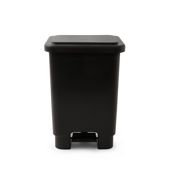 Lixeira Com Pedal  100 Litros  PRETA