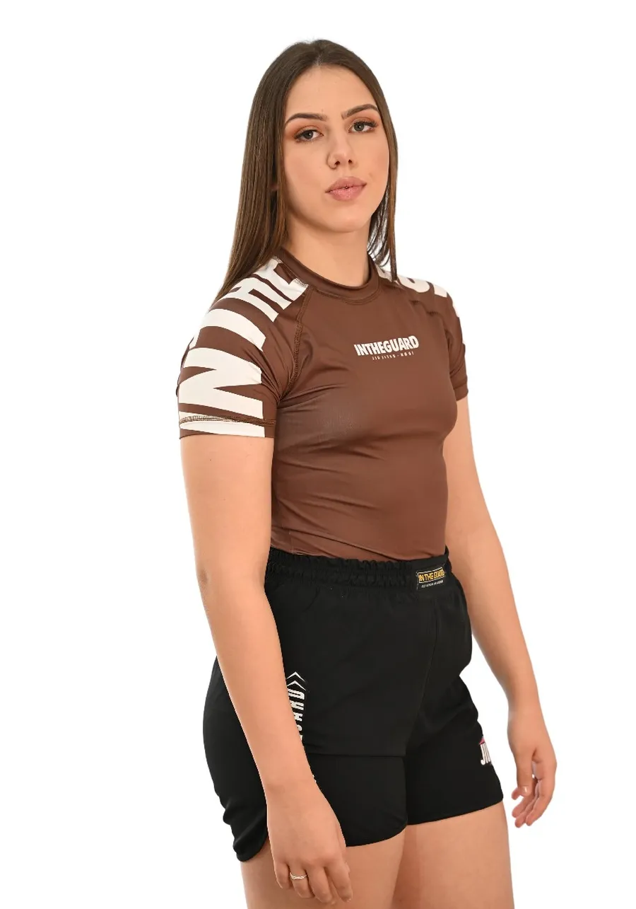 Rash Guard Feminina Cores Faixas Marrom