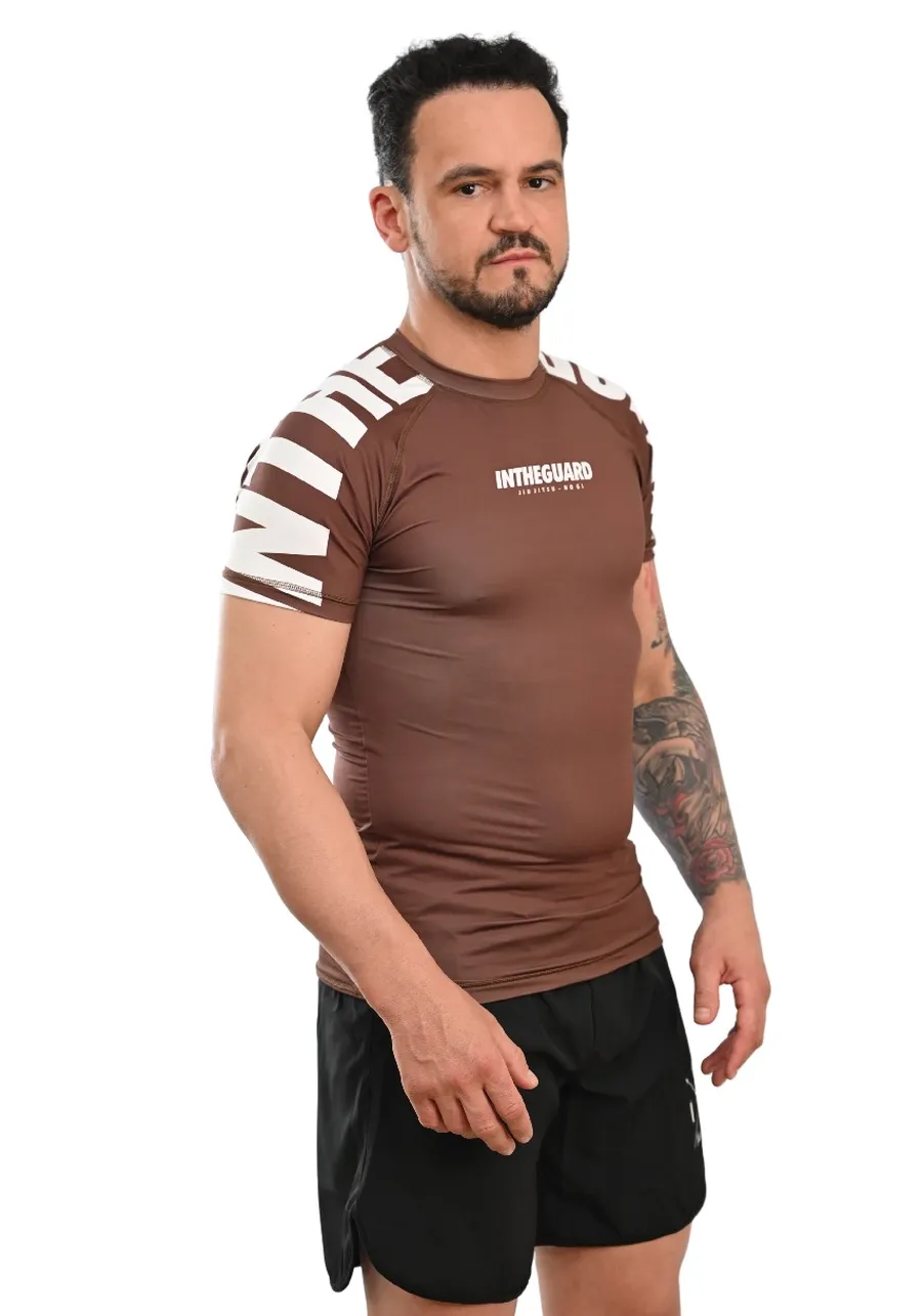 Rash Guard Masculina Cores Faixas Marrom