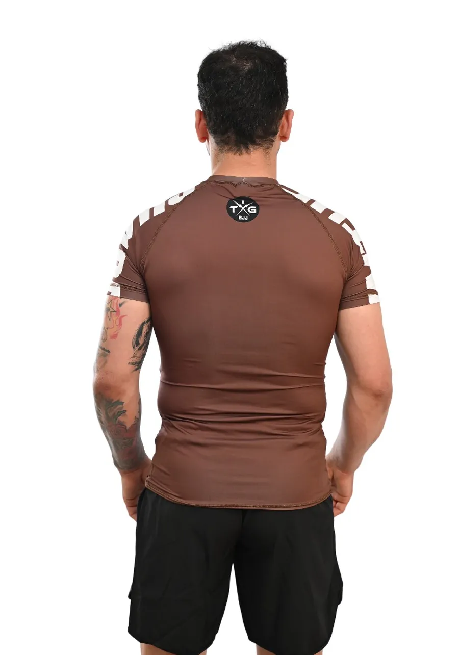 Rash Guard Masculina Cores Faixas Marrom