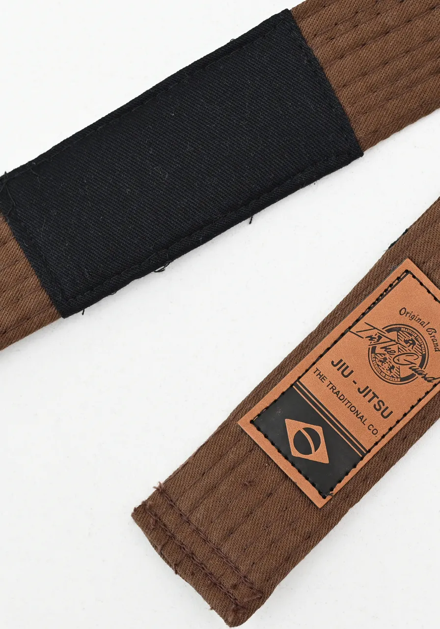 Faixa de Jiu Jitsu Premium MARROM