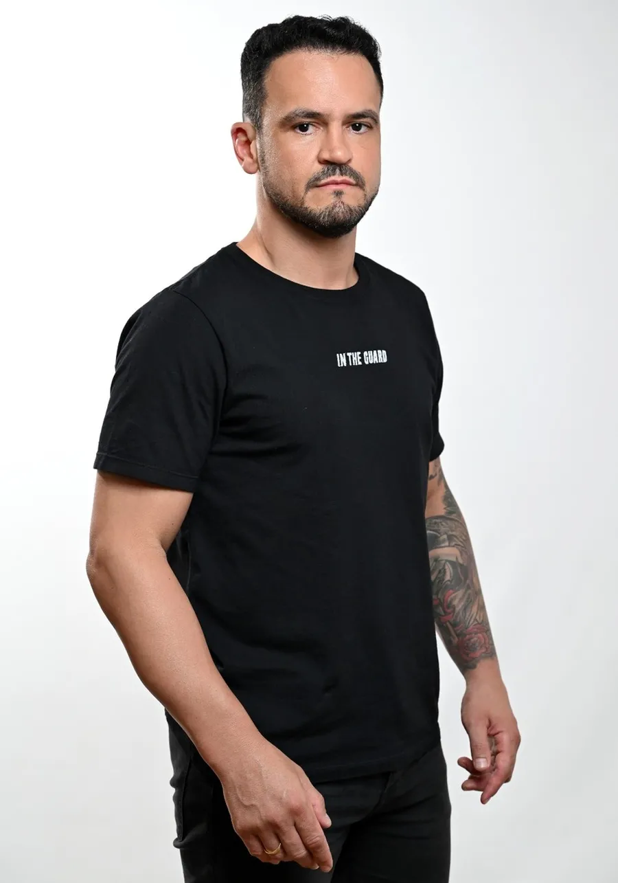 Camiseta Masculina Classic Preta