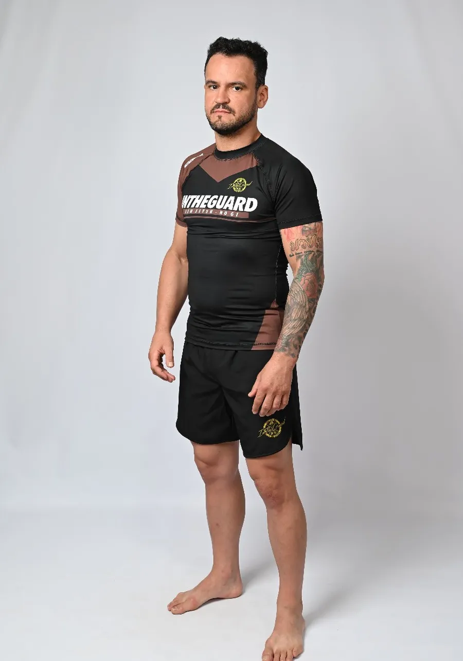 Rash Guard Masculina Team ITG MARROM
