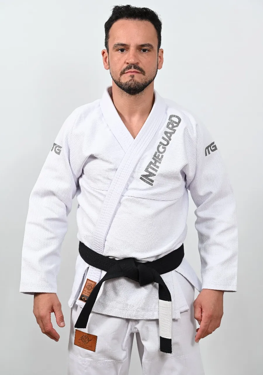 Kimono In The Guard Pró - Branco