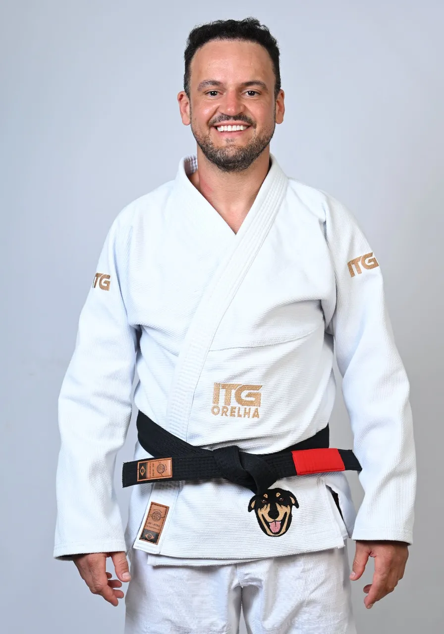 Kimono In The Guard Jiu-Jitsu ORELHA BRANCO
