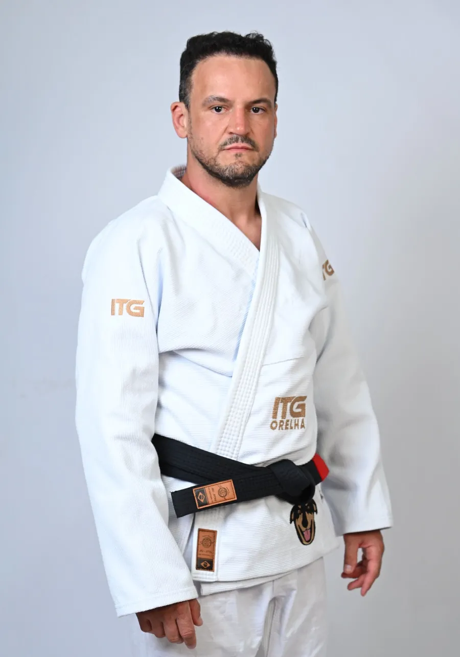 Kimono In The Guard Jiu-Jitsu ORELHA BRANCO