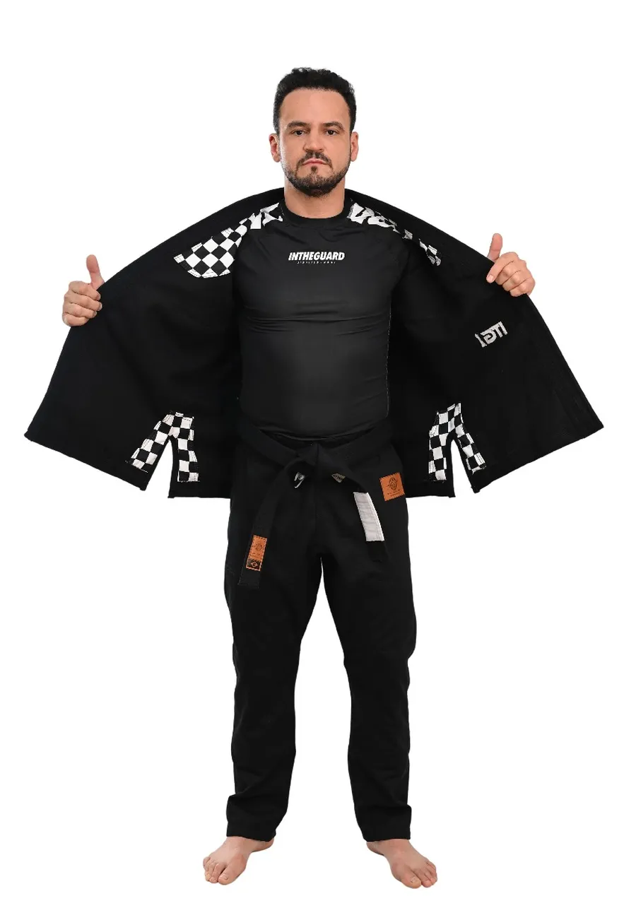 Kimono In The Guard Xadrez Pro Preto