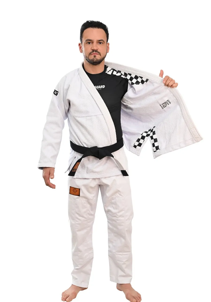 Kimono In The Guard Xadrez Pro Branco