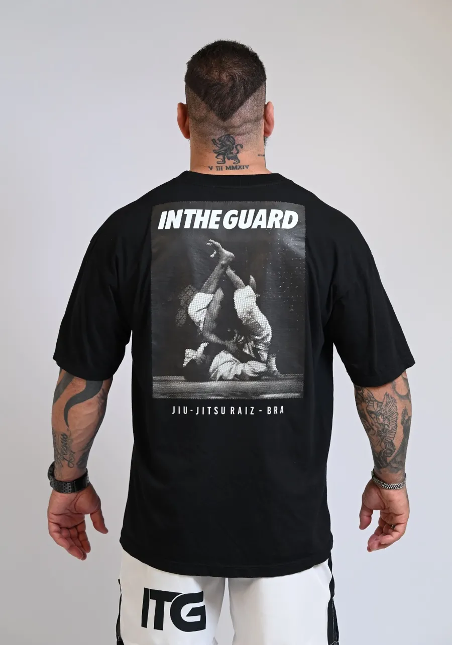 Camiseta Masculina Final Round