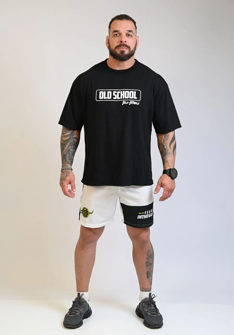 Camiseta Masculina Last Standing