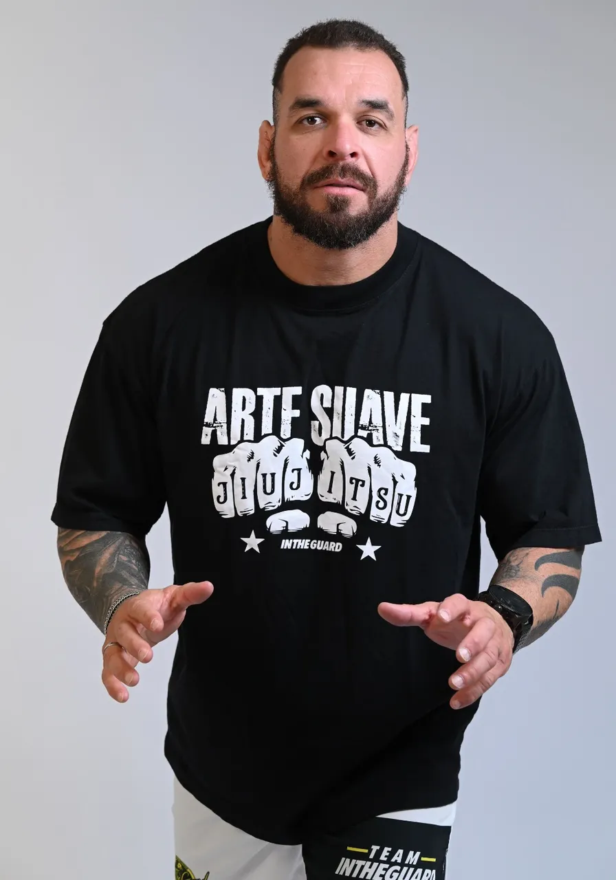 Camiseta Masculina By Pressure