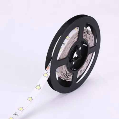 Fita de LED 12V 6W 4.100K – Rolo de 5 Metros Blumenau