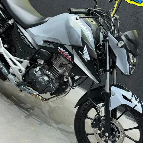 Kit Titan 160 2026 prata + Hayabusa 