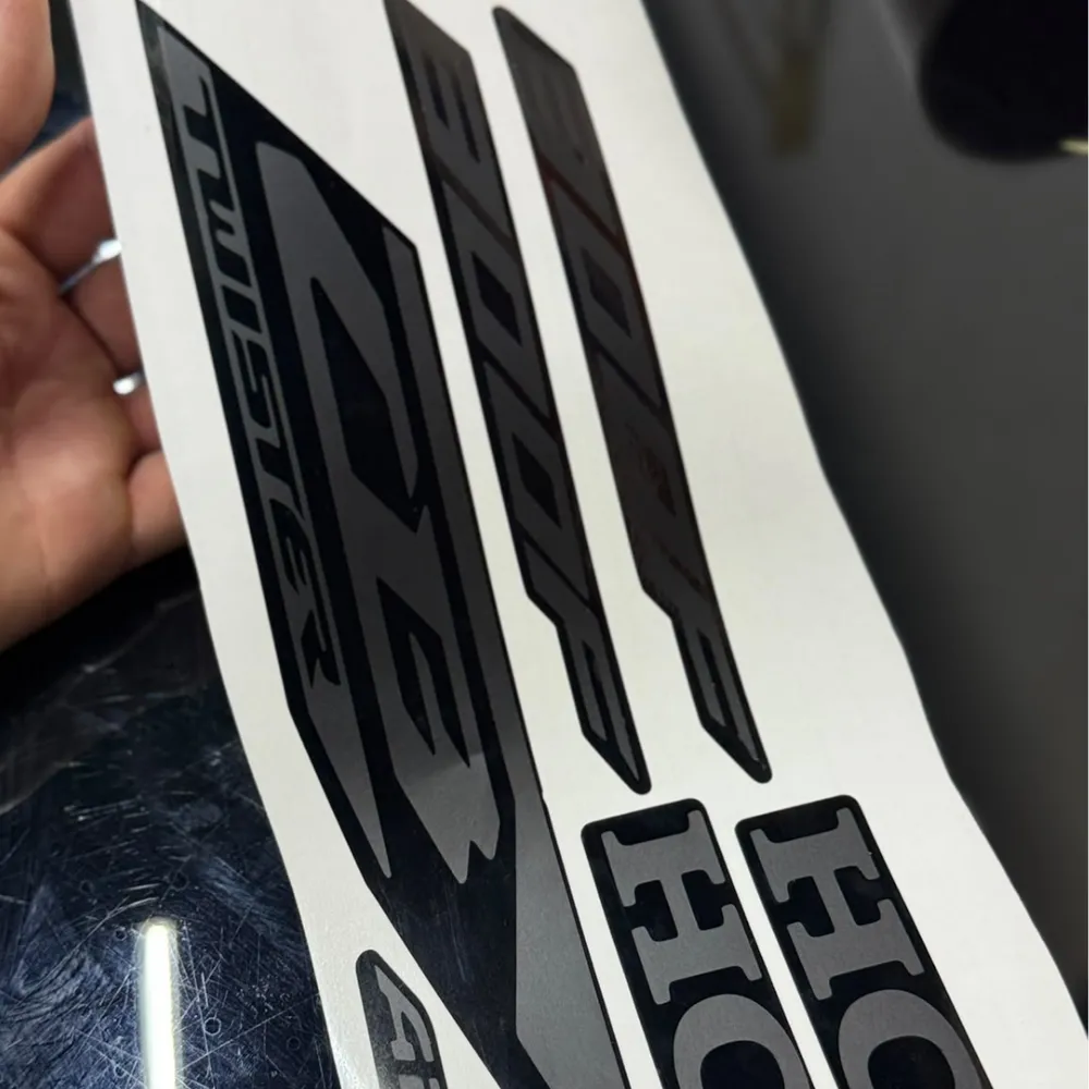 Kit Cb 300F 2025 