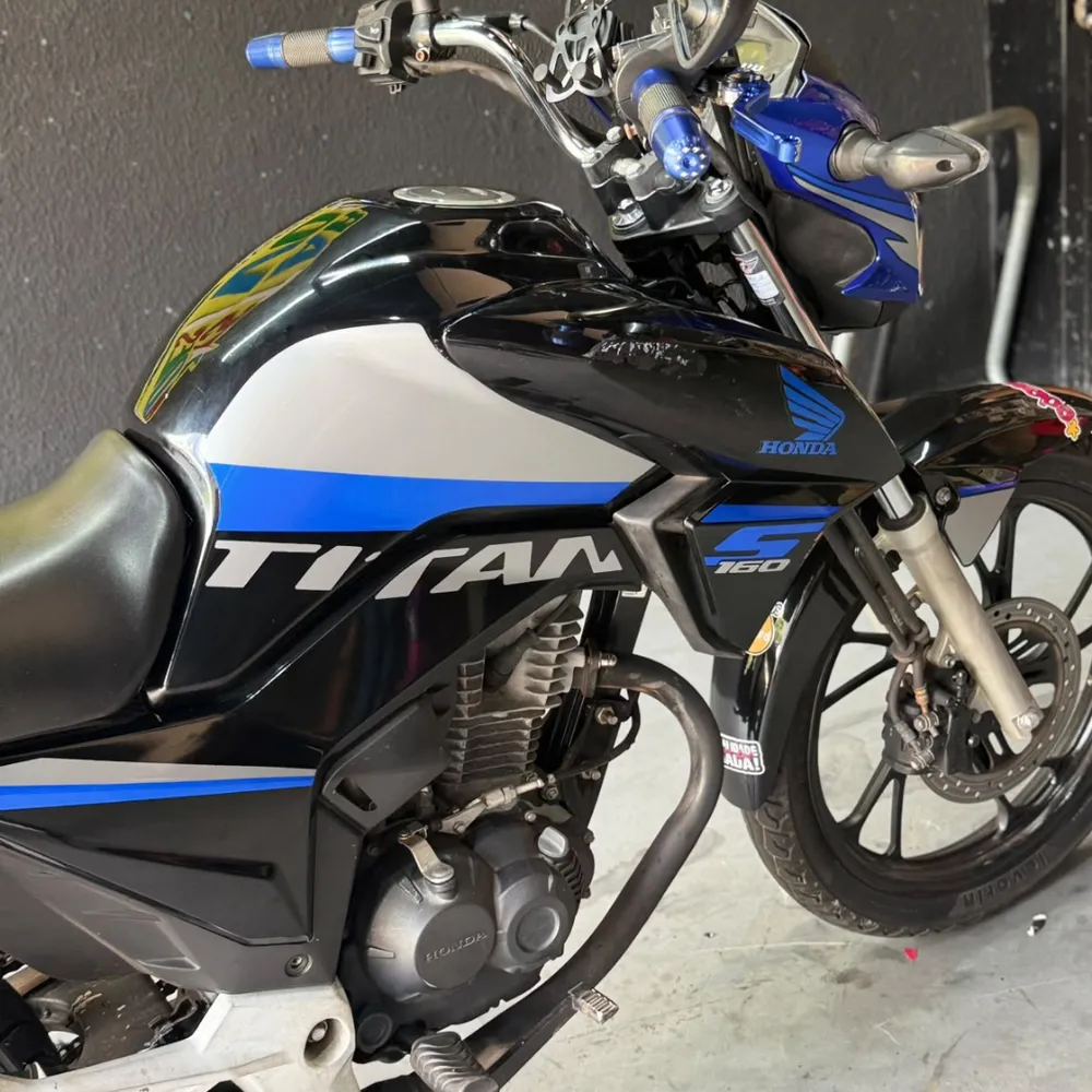 Kit Titan 160 Edição especial Prata e azul