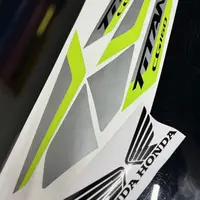 Kit Titan 160 2026 prata e verde limão - imagem 1