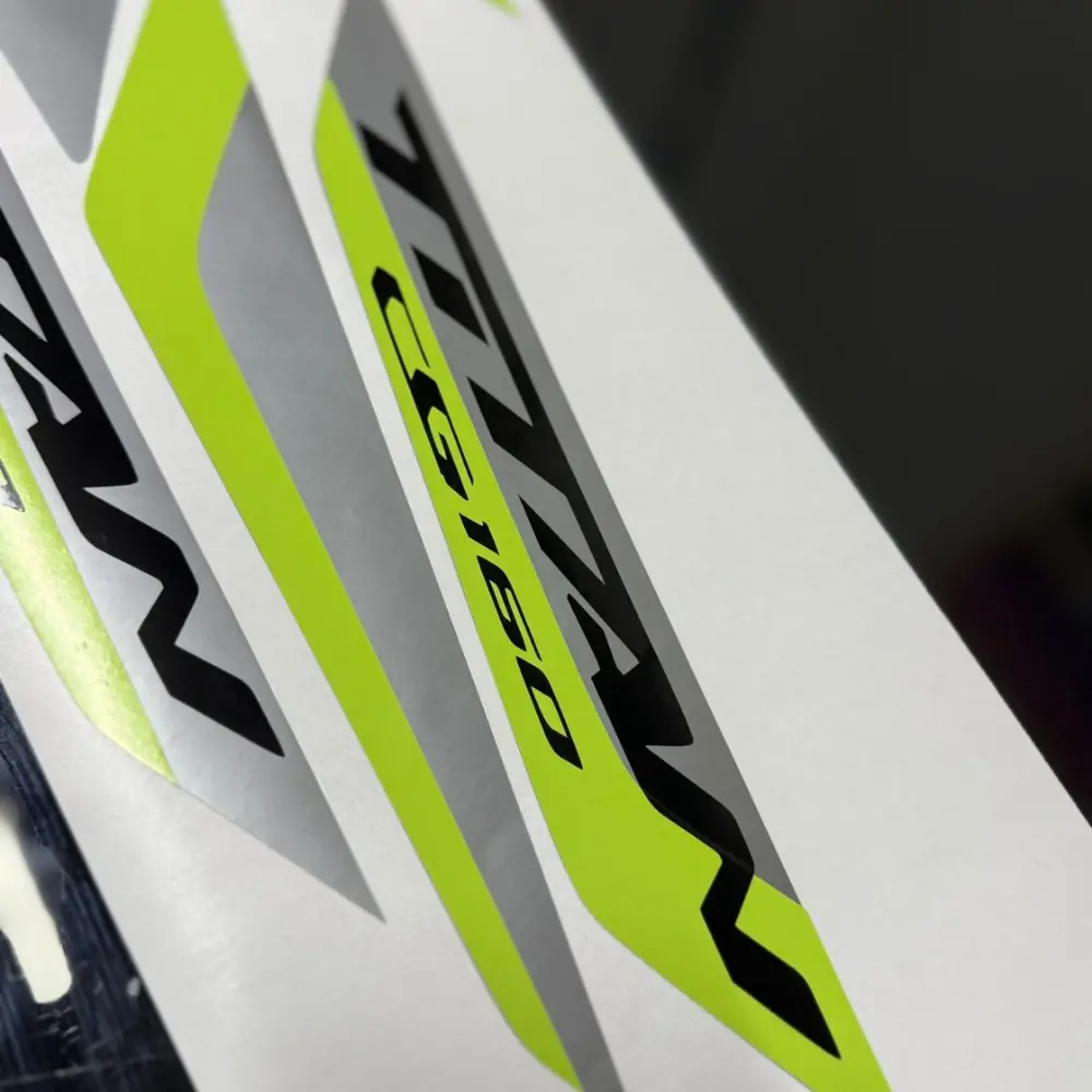 Kit Titan 160 2026 prata e verde limão