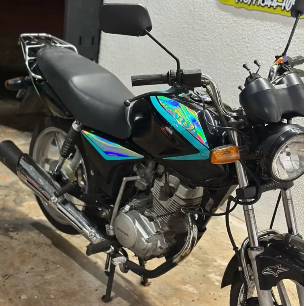 Kit Titan 150 Edição especial + Gravata