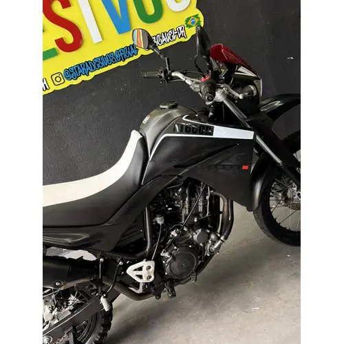 Kit XT660 enduro Preto fosco e branco