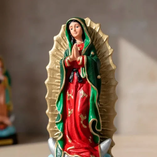 Imagem de Nossa Senhora de Guadalupe de Borracha Inquebrável - 22 cm