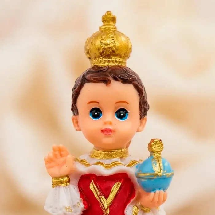 Imagem do Menino Jesus de Praga Infantil de Resina - 8 cm | Lojinha Uai
