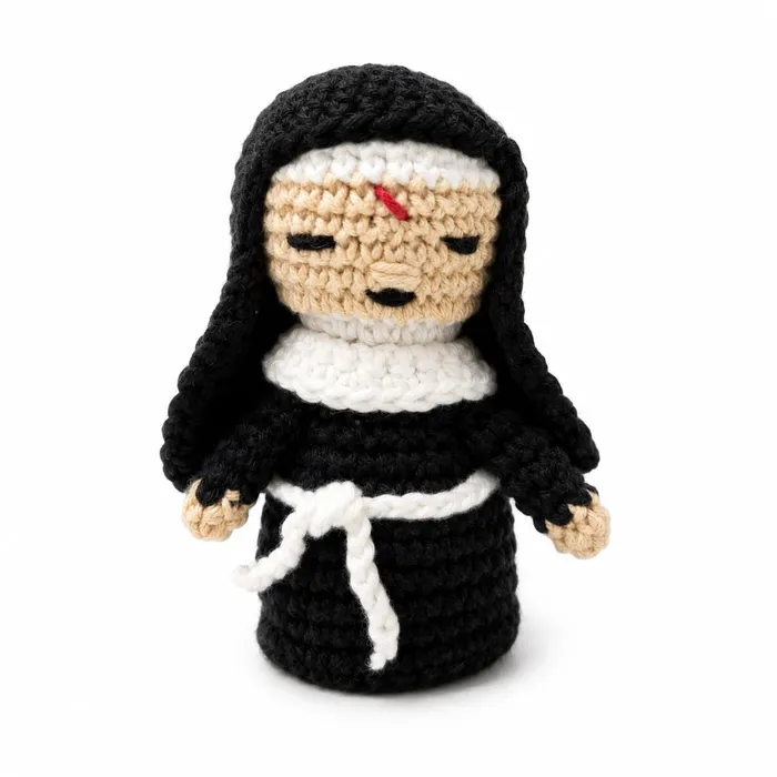 Santa Rita de Cássia de Crochê Amigurumi - 10 cm