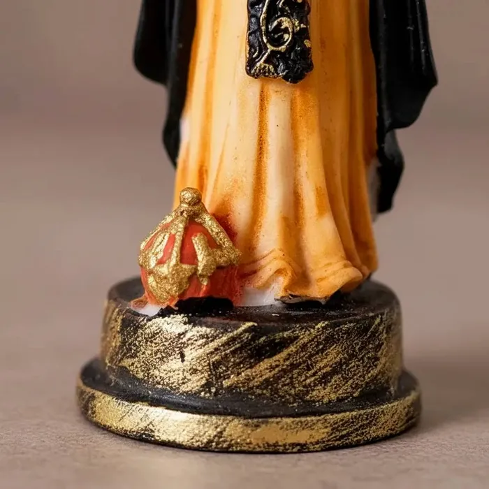 Imagem de Santa Efigênia de Resina - 9 cm | Comprar na Lojinha Uai