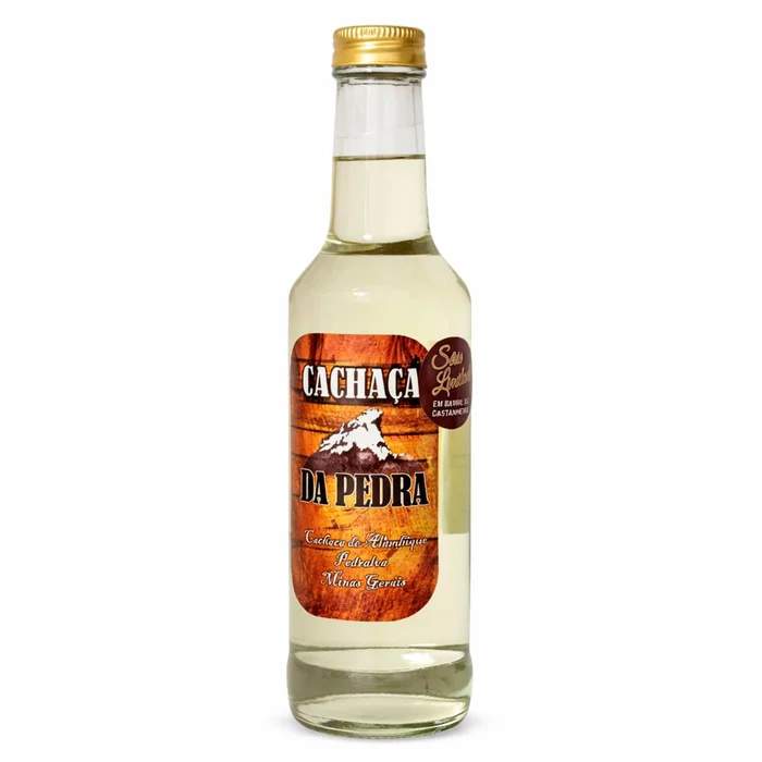 Cachaça da Pedra Envelhecida em Castanheira 275ml | Comprar na Lojinha Uai