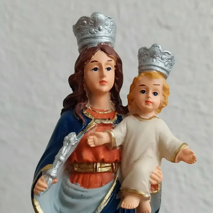 Imagem de Nossa Senhora Auxiliadora de Resina - 15 cm | Comprar na Lojinha Uai