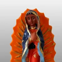 Imagem de Nossa Senhora de Guadalupe de Resina - 9 cm | Comprar na Lojinha Uai - imagem 2