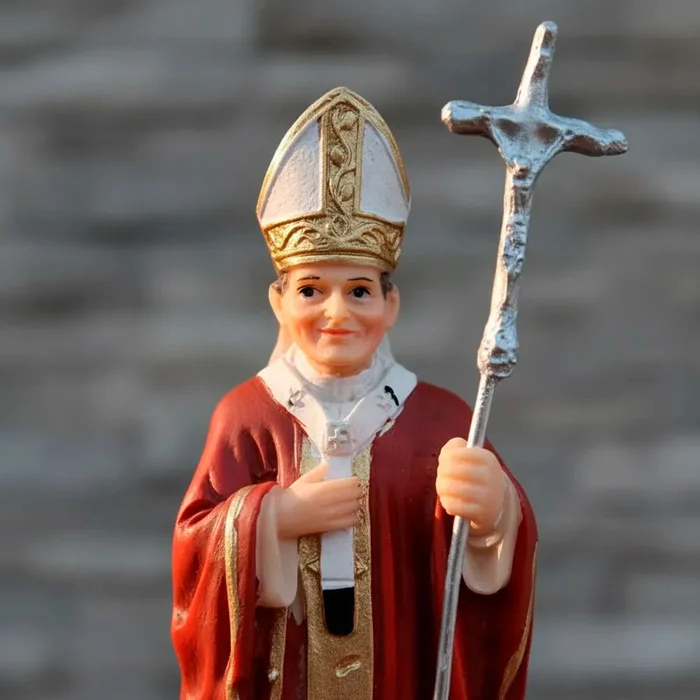 Imagem do Papa São João Paulo II de Resina - 15 cm | Comprar na Lojinha Uai